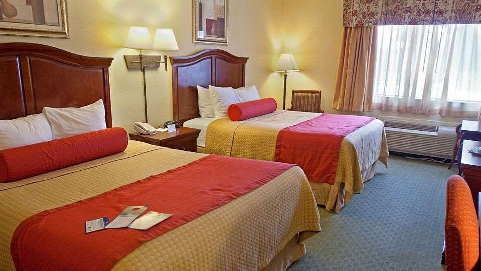 Double Bedroom